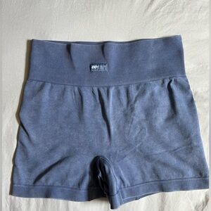 Bo + Tee biker short